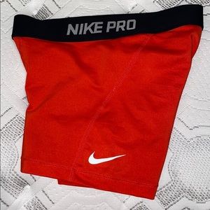 NIKE PRO SHORTS